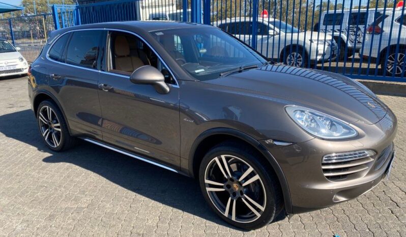 
								2013 PORSCHE CAYENNE DIESEL TIP full									