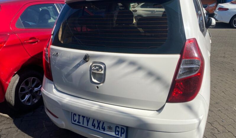 
								2015 HYUNDAI i10 GLS MOTION full									