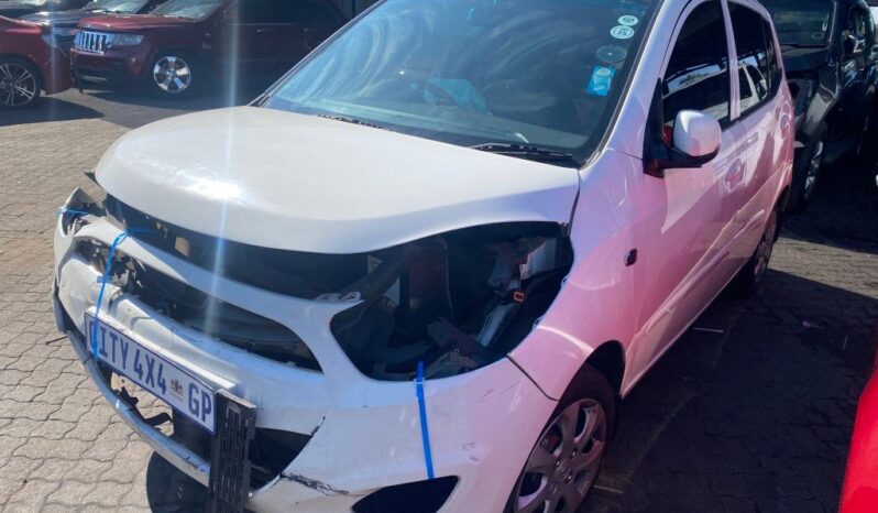 
								2015 HYUNDAI i10 GLS MOTION full									