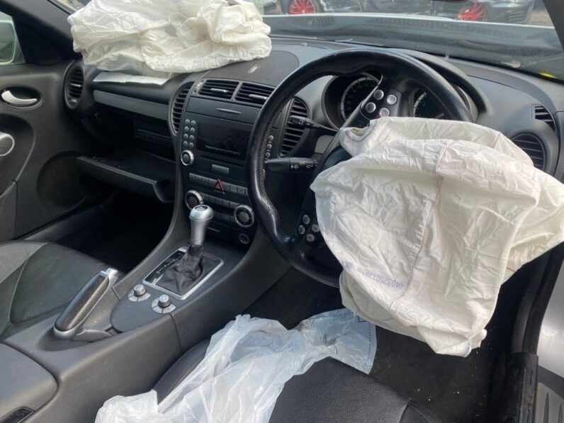 
								2006 MERCEDES BENZ CLK full									