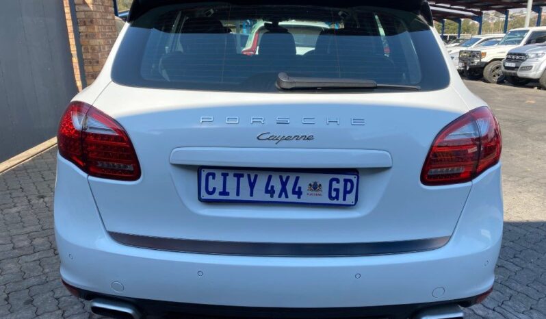 
								2013 PORSCHE CAYENNE full									