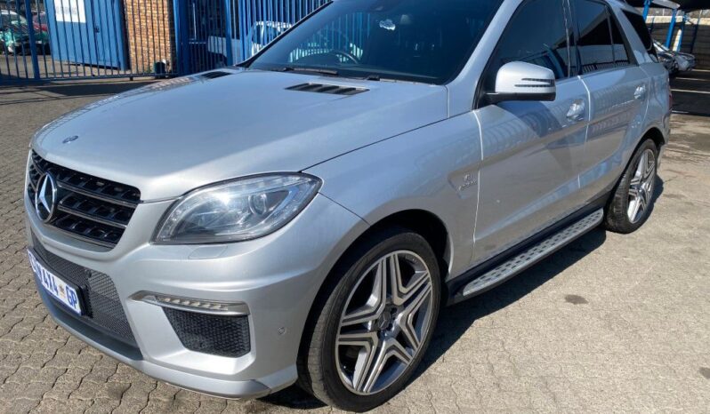 
								2013 MERCEDES BENZ ML63 AMG full									