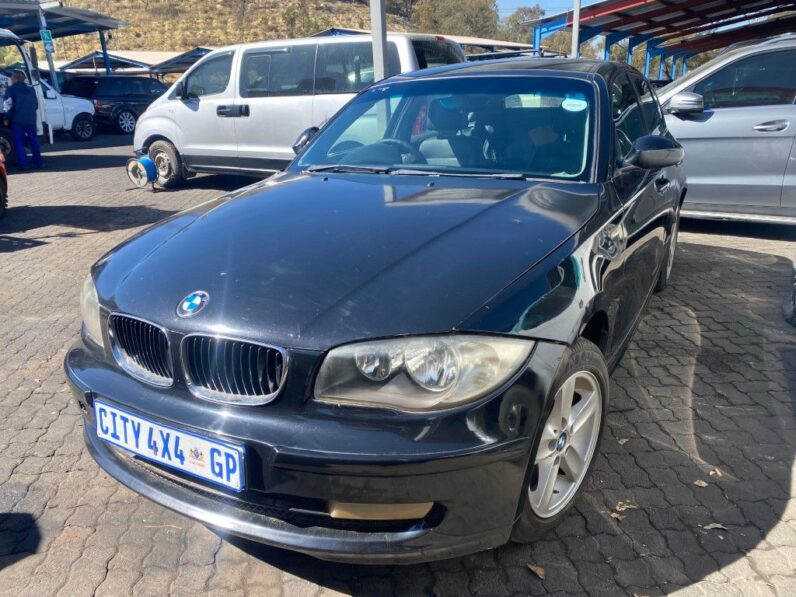 
								2006 BMW 118i full									
