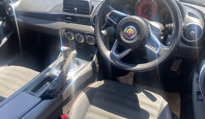 
								2020 FIAT 124 SPIDER full									