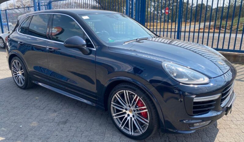 
								2016 PORSCHE CAYENNE GTS full									
