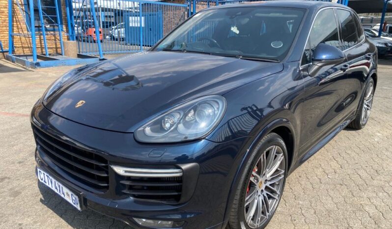 
								2016 PORSCHE CAYENNE GTS full									