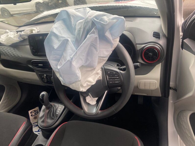 
								2024 HYUNDAI GRAND i10 1.2 full									