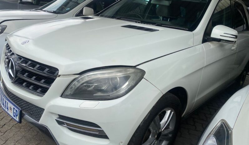 
								2012 MERCEDES BENZ full									