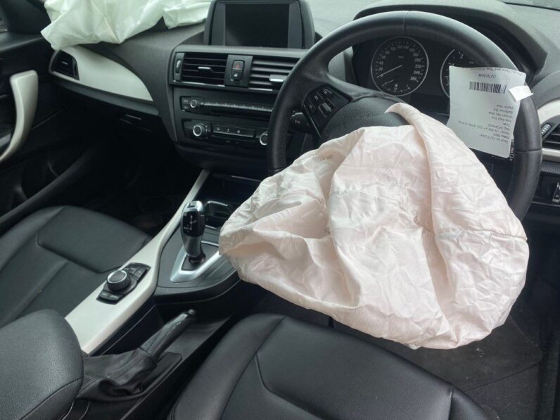 
								2014 BMW 116i 5DR A/T full									