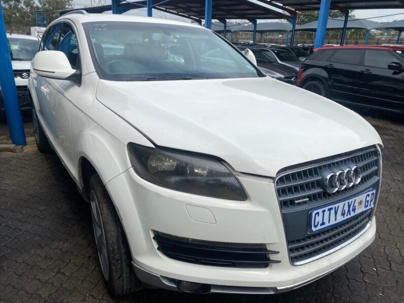 
								2006 AUDI Q7 full									