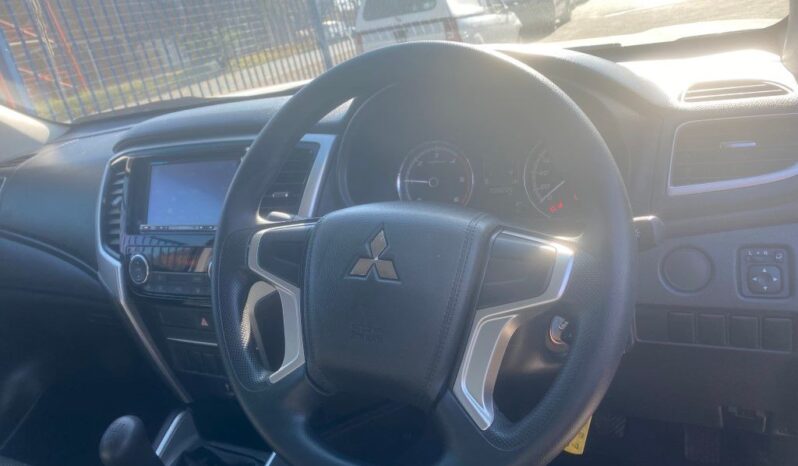 
								2023 MITSUBISHI TRITON full									