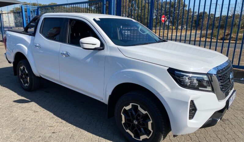 
								2024 NISSAN NAVARA full									