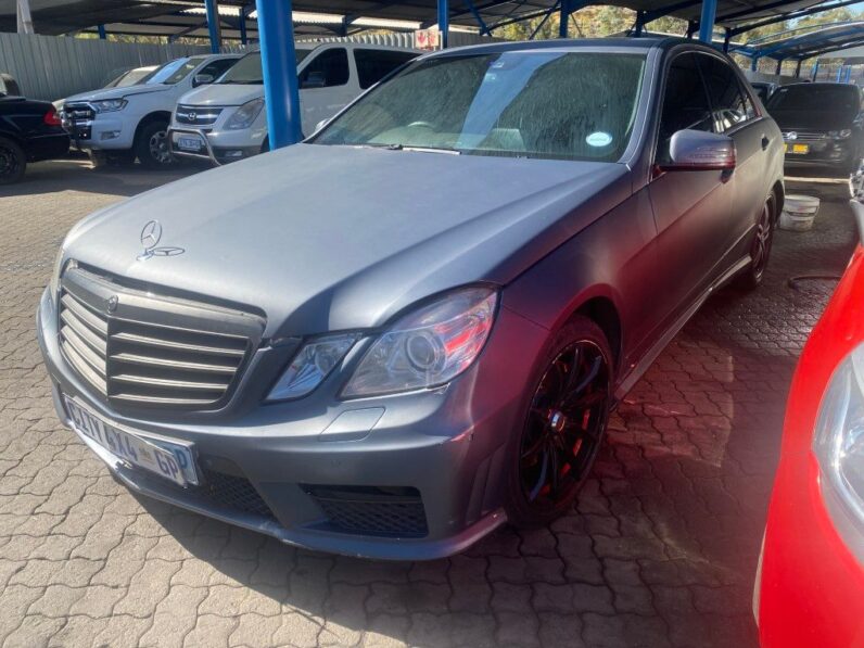 
								2011 MERCEDES BENZ E300 full									