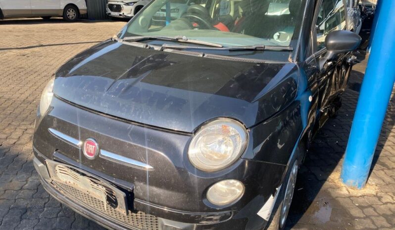 
								2015 FIAT 500 full									