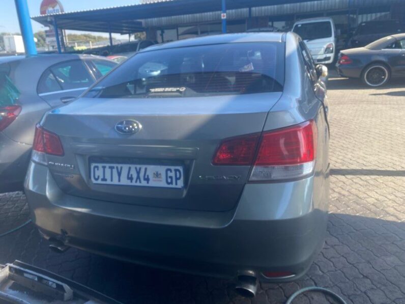 
								2010 SUBARU LEGACY 2.0 i PREMIUM full									