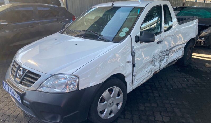 
								2021 NISSAN NP200 1.6 A/C full									