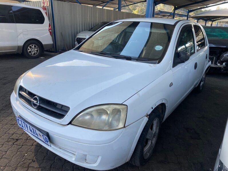 
								2004 OPEL CORSA 1.4 full									