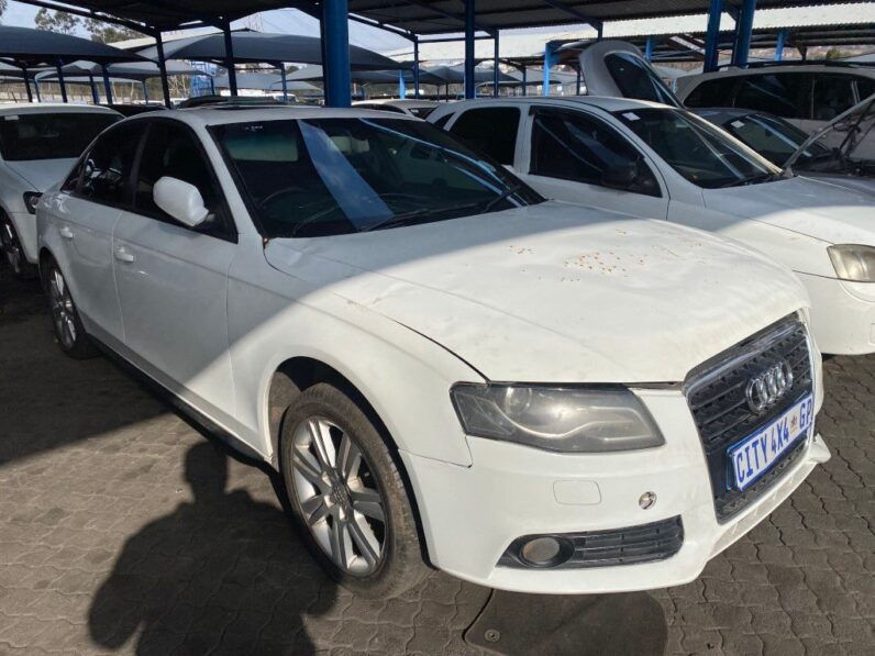
								2010 AUDI A4 full									