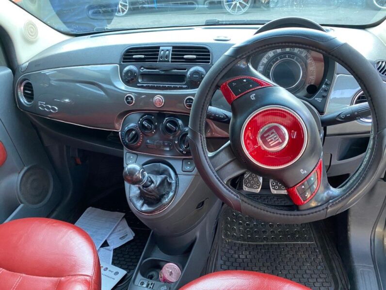 
								2014 FIAT 500 1.2 full									