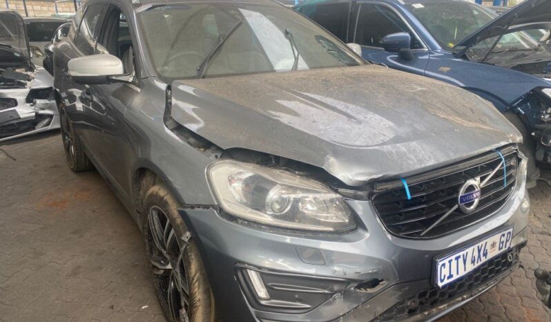 
								2017 VOLVO XC60 /R full									