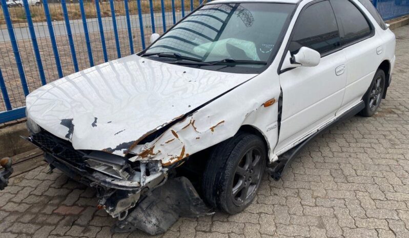 
								2000 SUBARU IMPREZA 2.0 RX A/T full									