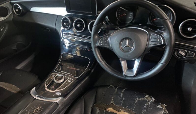 
								2016 MERCEDES BENZ C180 full									