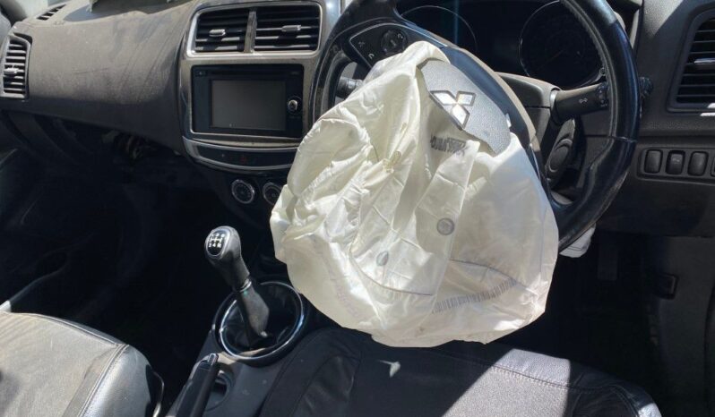 
								2015 MITSUBISHI ASX full									