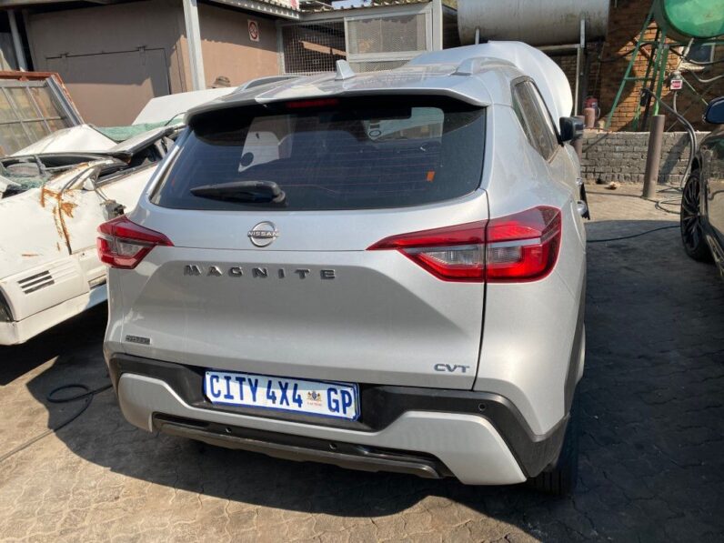 
								2022 NISSAN MAGNITE 1.0 full									