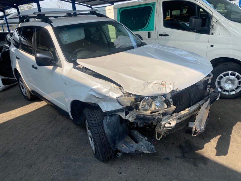 
								2010 SUBARU FORESTER 2.5 X full									