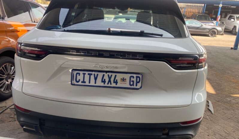 
								2019 PORSCHE CAYENNE full									