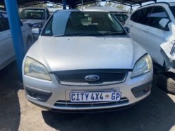 2005 FORD FOCUS