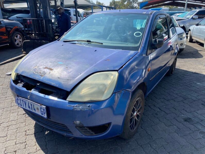 
								2005 FORD FIESTA full									