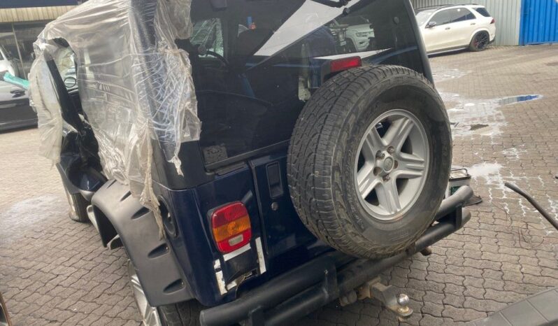 
								2005 JEEP WRANGLER SAHARA full									