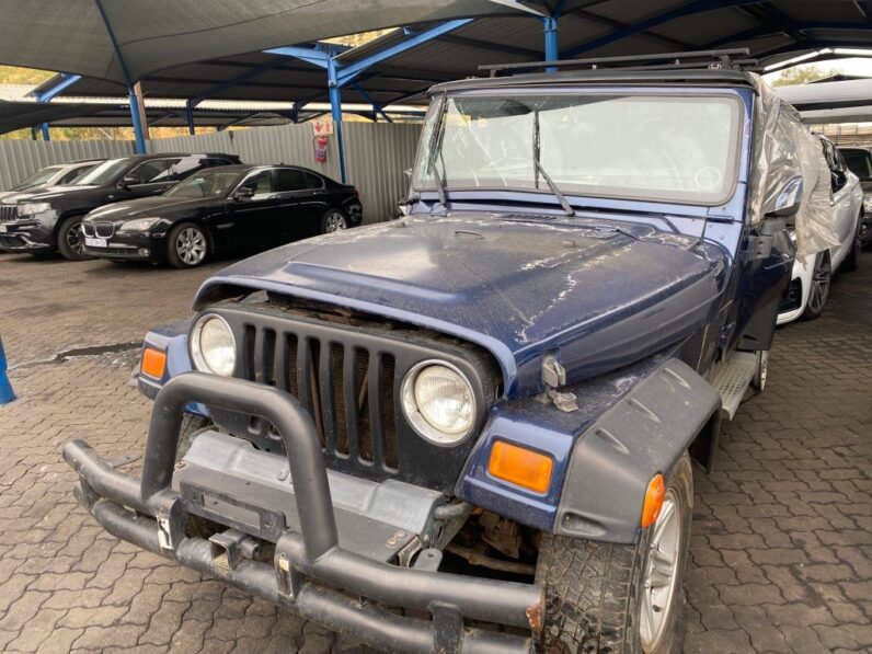 
								2005 JEEP WRANGLER SAHARA full									