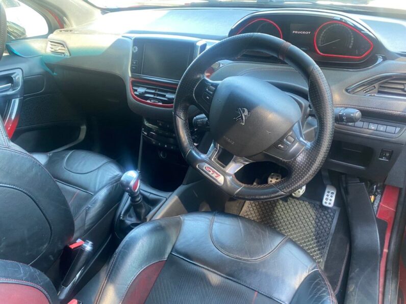 
								2014 PEUGEOT 208 full									