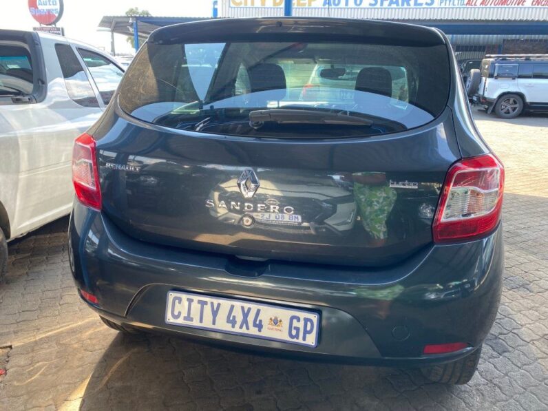 
								2016 RENAULT SANDERO full									