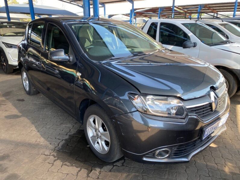 
								2016 RENAULT SANDERO full									