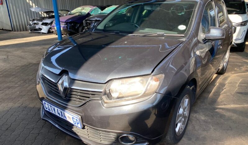 
								2016 RENAULT SANDERO full									