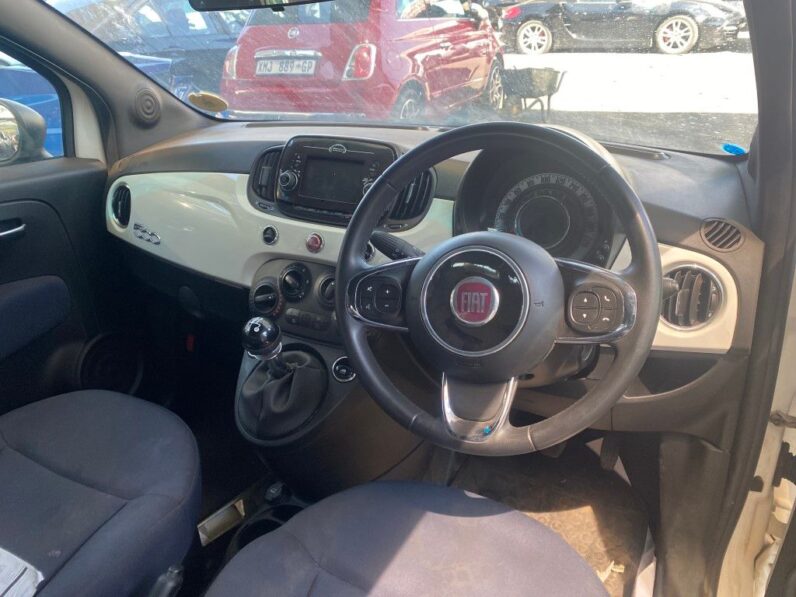 
								2022 FIAT 500 full									