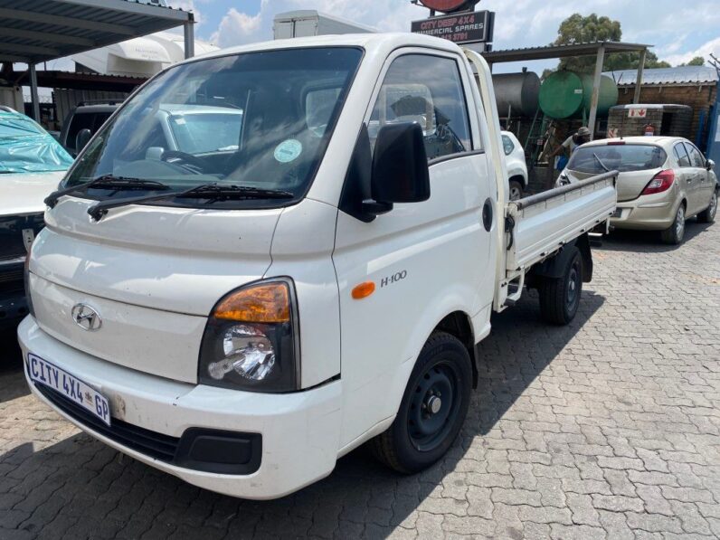 
								2020 HYUNDAI H100 2.6 D F/C full									