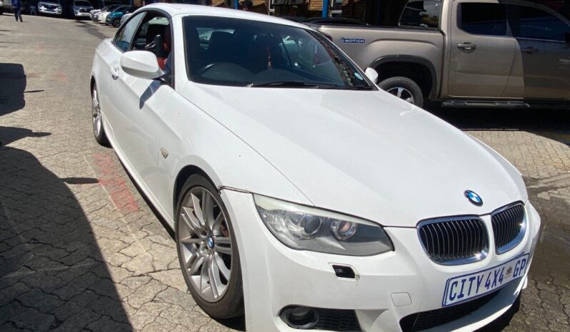
								2013 BMW 330i full									