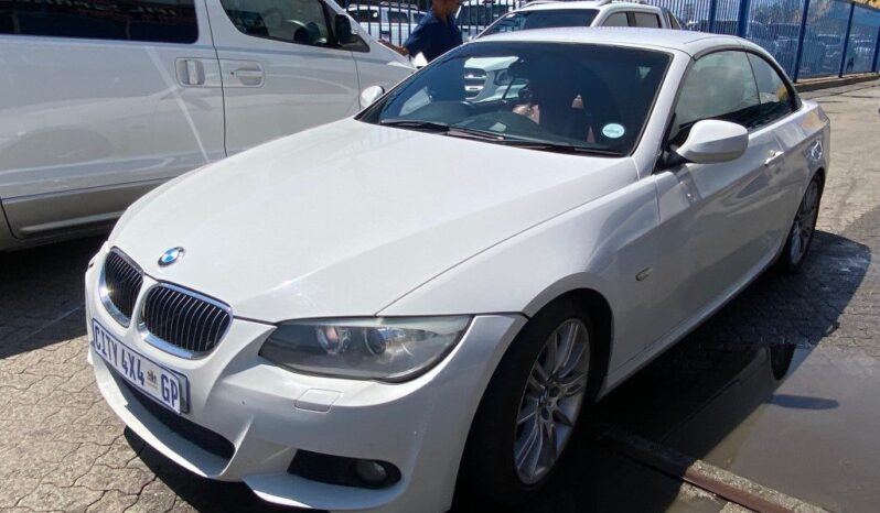 
								2013 BMW 330i full									