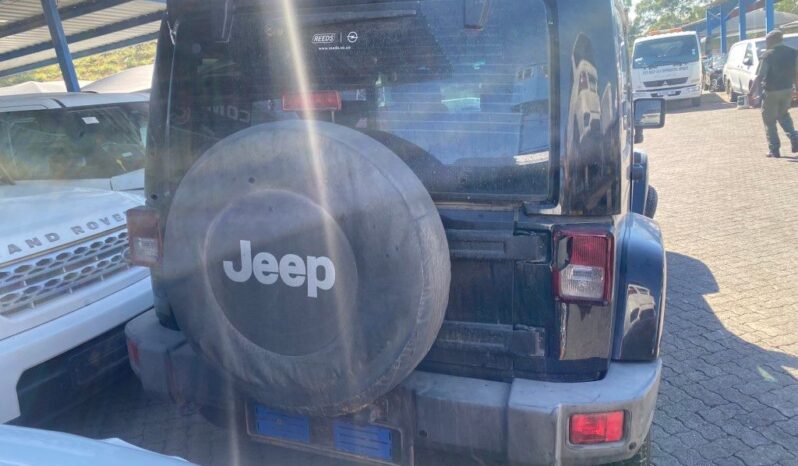 
								2012 JEEP WRANGLER 3.8 UNLTD full									