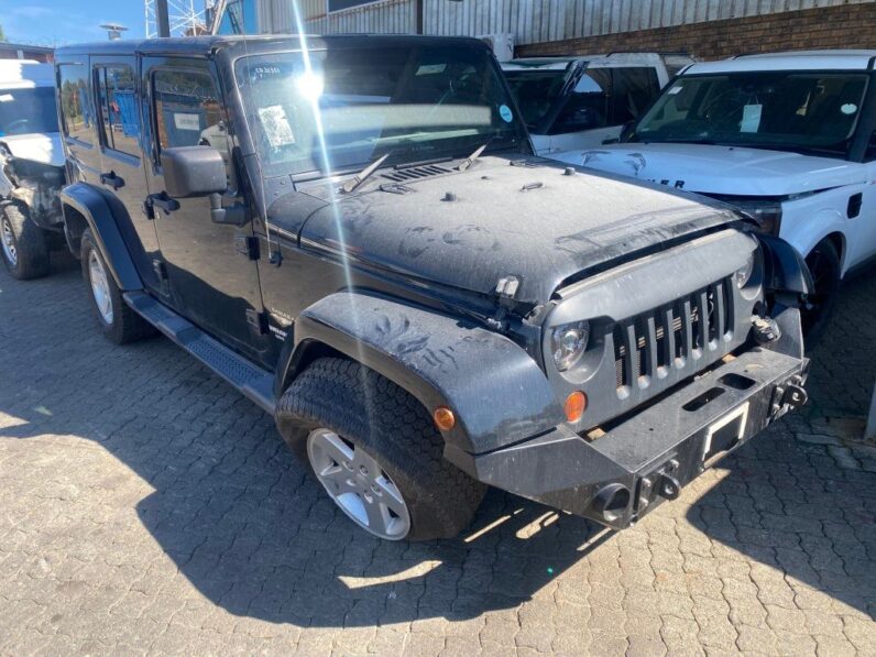 
								2012 JEEP WRANGLER 3.8 UNLTD full									