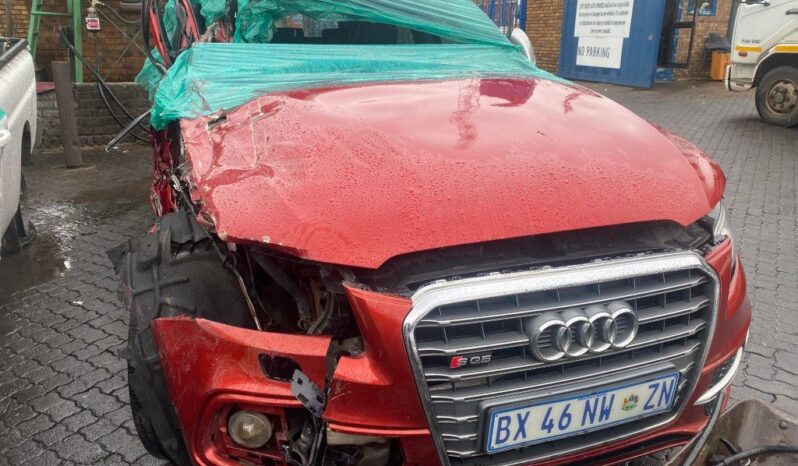 
								2015 AUDI AU 416 Q5 full									