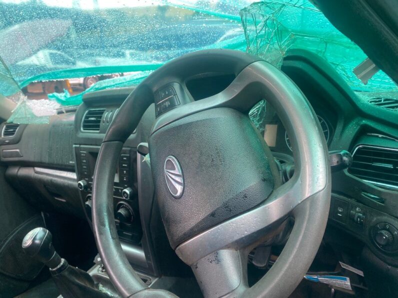 
								2022 MAHINDRA PICK UP full									