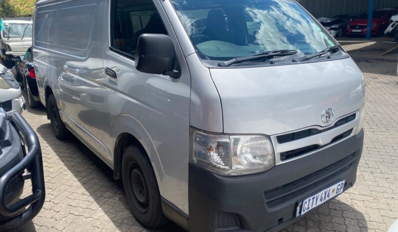 
								2013 TOYOTA QUANTUM full									