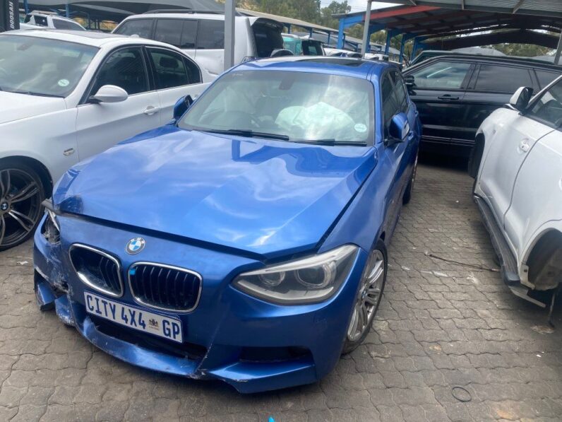 
								2013 BMW 118i full									