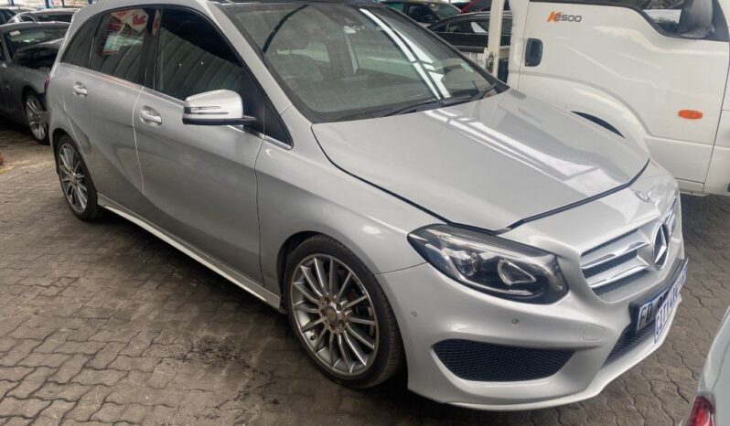 
								2016 MERCEDES BENZ B220D full									