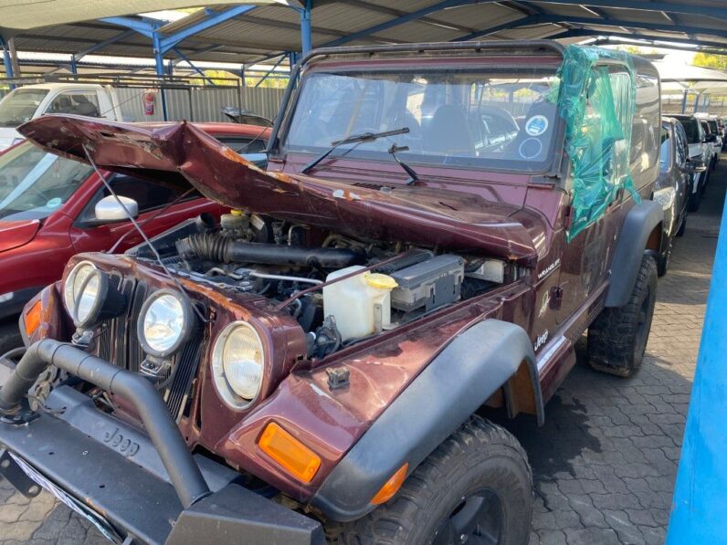 
								2002 JEEP WRANGLER SAHARA 4.0 full									